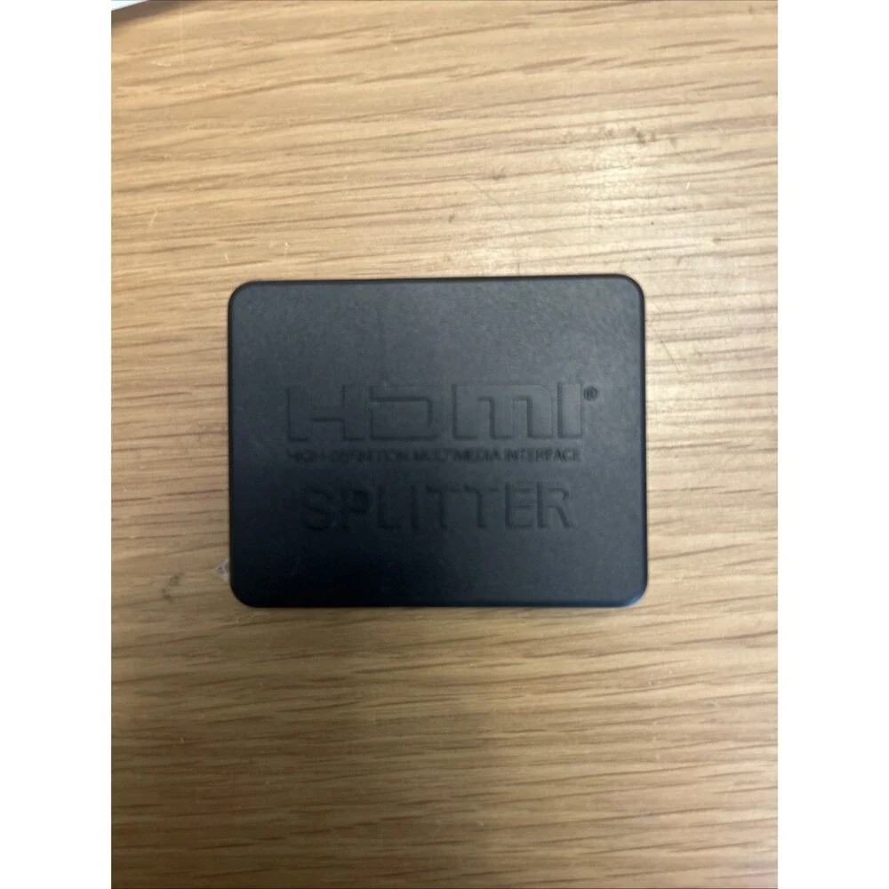 HDMI Splitter 1 in 2 Out 4K with Audio Synchronization, Hub Black